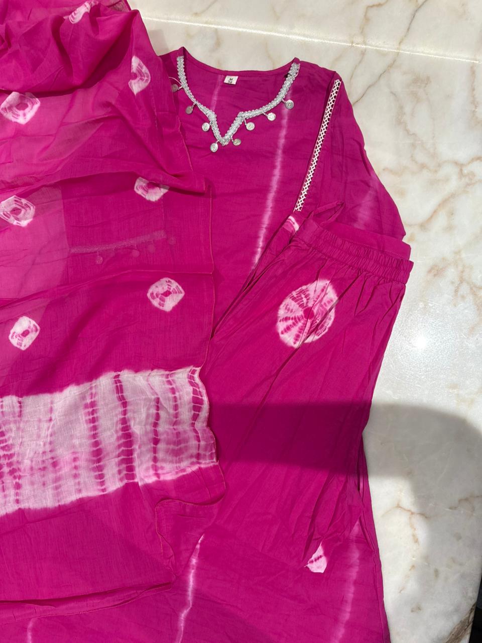 Three Piece Pink Bandhani Suit